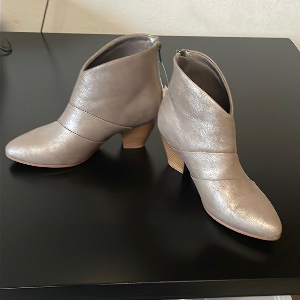 BareTraps Silver Ankle Booties with V-Cut Design